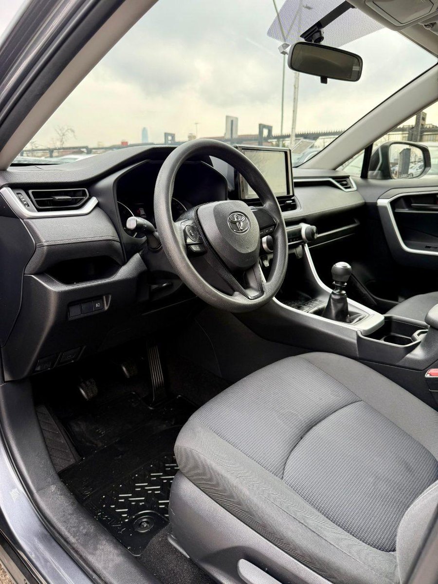 Toyota RAV 4 2020 - Imagen 13 de 14