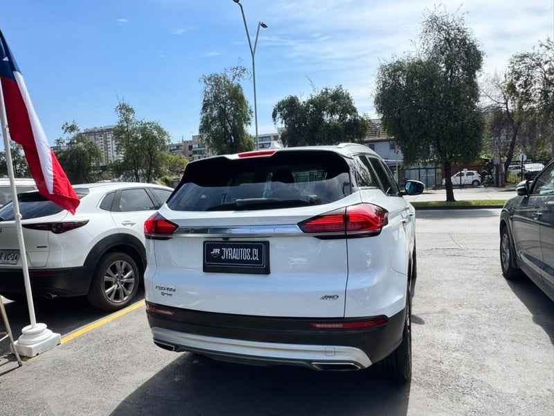 Geely Azkarra 2024 - Imagen 13 de 14