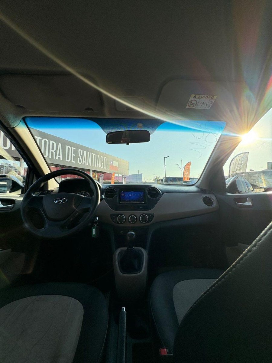 Hyundai Grand I10 2019 - Imagen 3 de 8