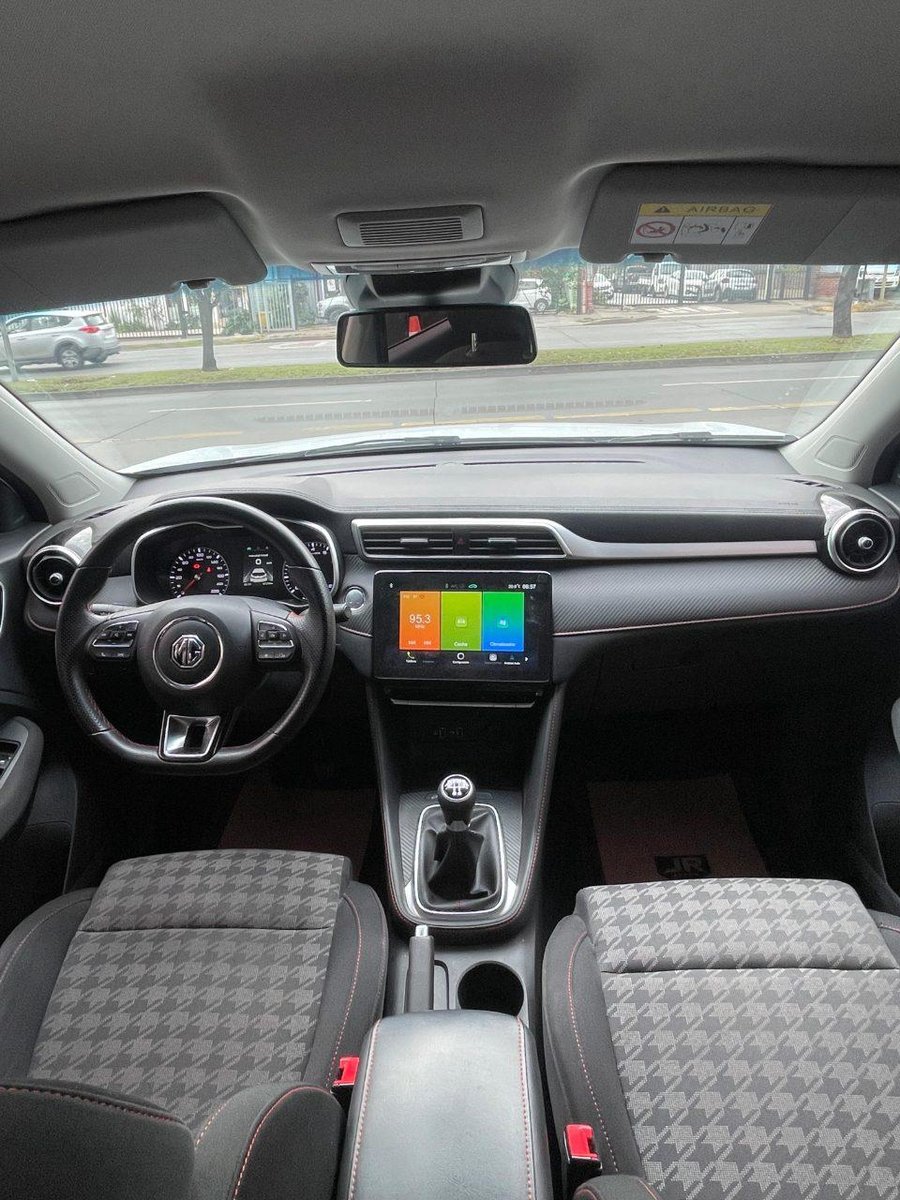 MG ZX 2022 - Imagen 9 de 11