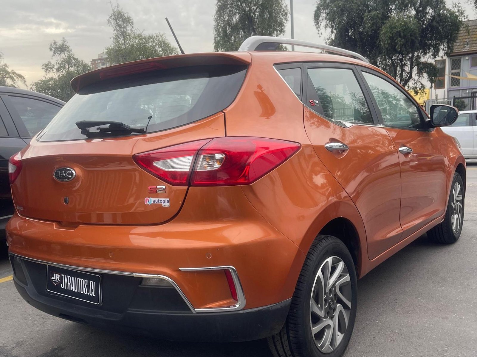 JAC S2 2018 - Foto 4 de 12