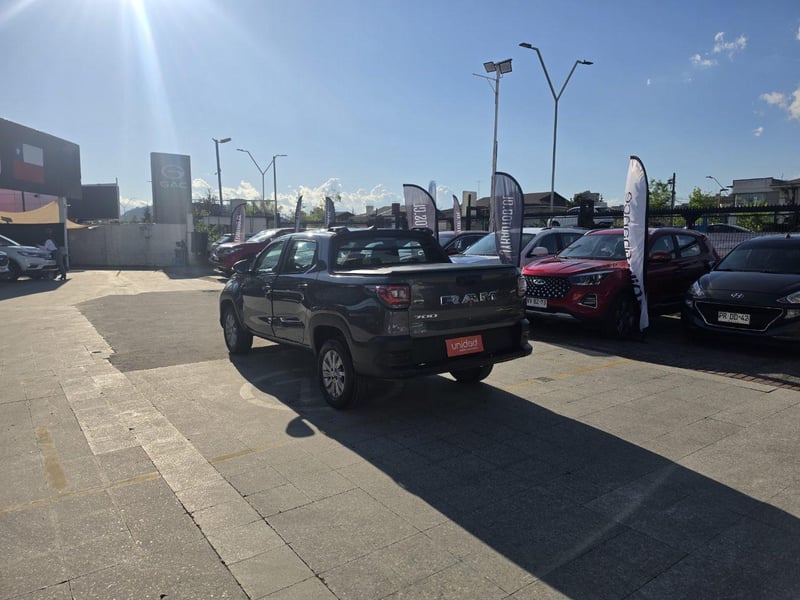 RAM 700 2024 - Imagen 8 de 12