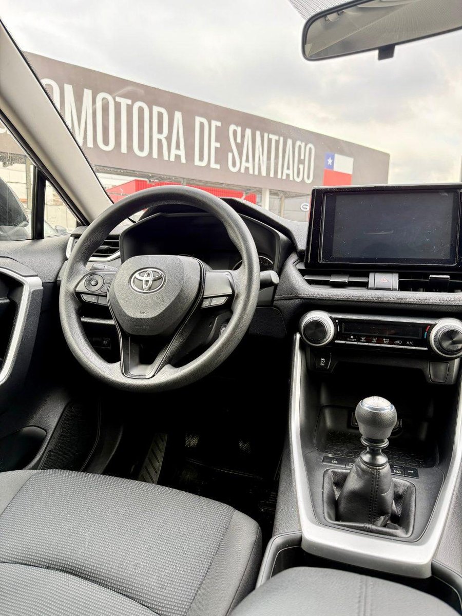 Toyota RAV 4 2020 - Imagen 6 de 14