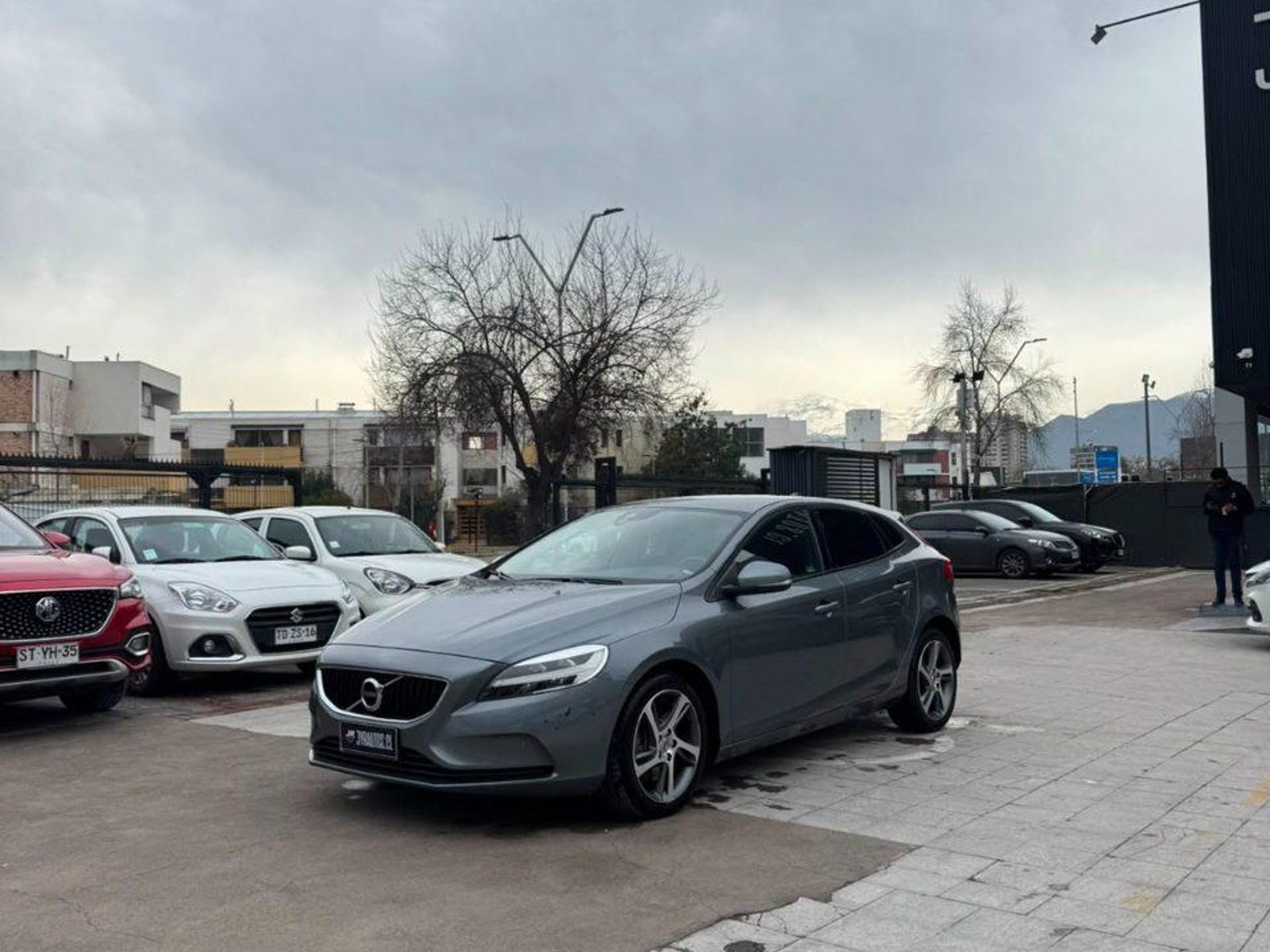 Volvo V40 2020 - Foto 4 de 9