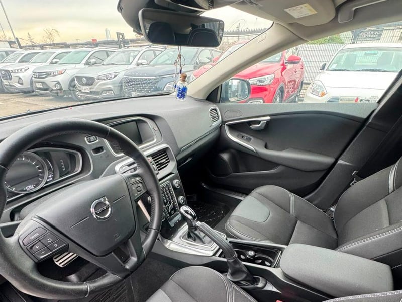 Volvo V40 2020 - Imagen 9 de 9