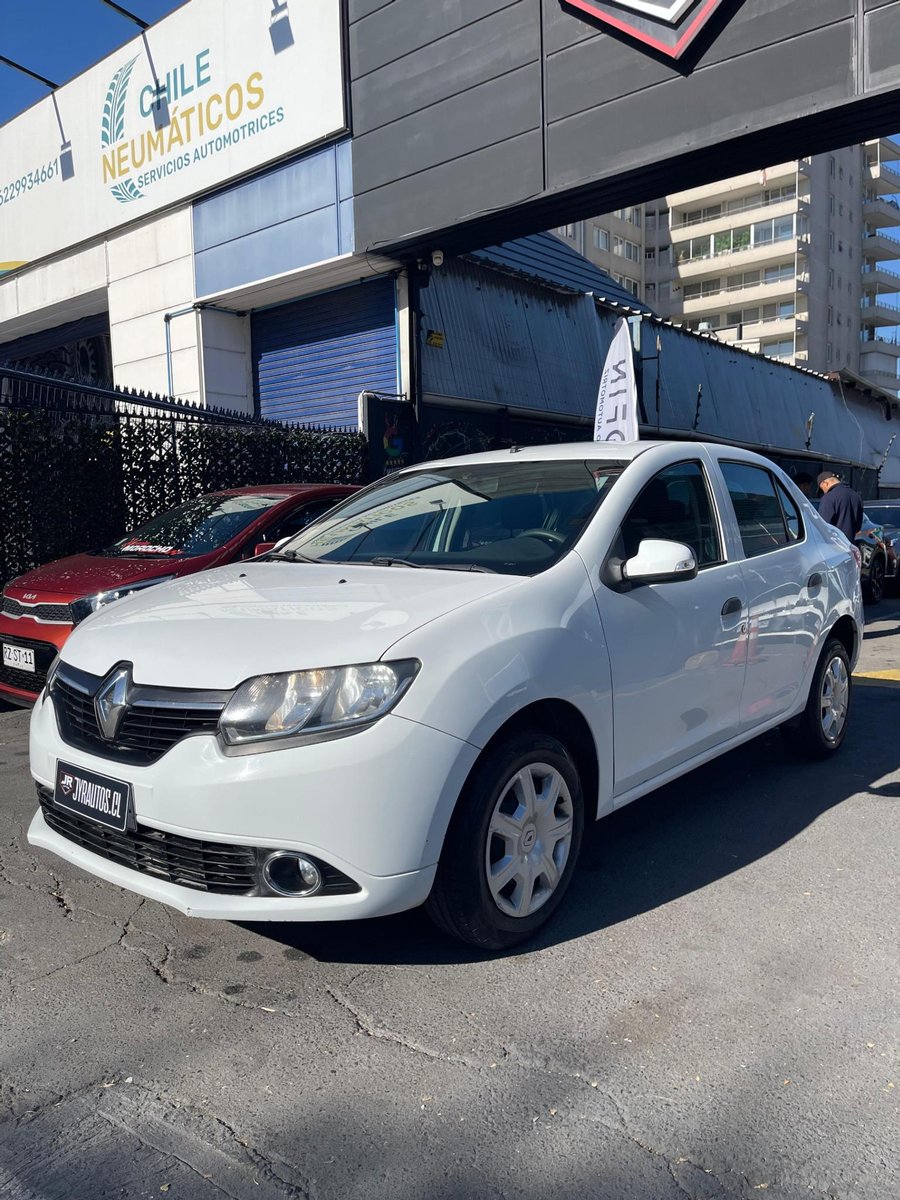 Renault Symbol 2017 - Foto 5 de 13