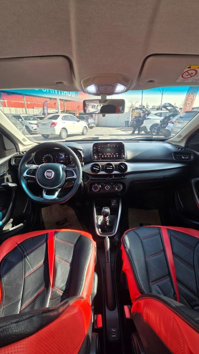 Fiat Cronos 2021 - Imagen 8 de 11