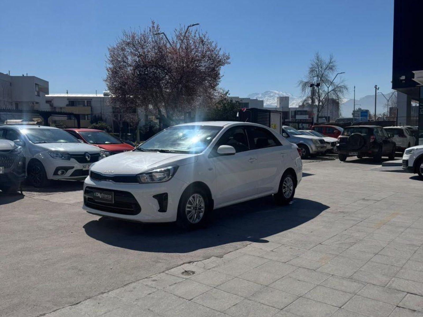 Kia Soluto 2024 - Foto 5 de 8