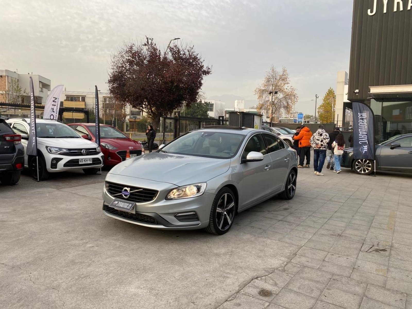 Volvo S60 T5 2.0 AUT 2019 - Imagen 7 de 13