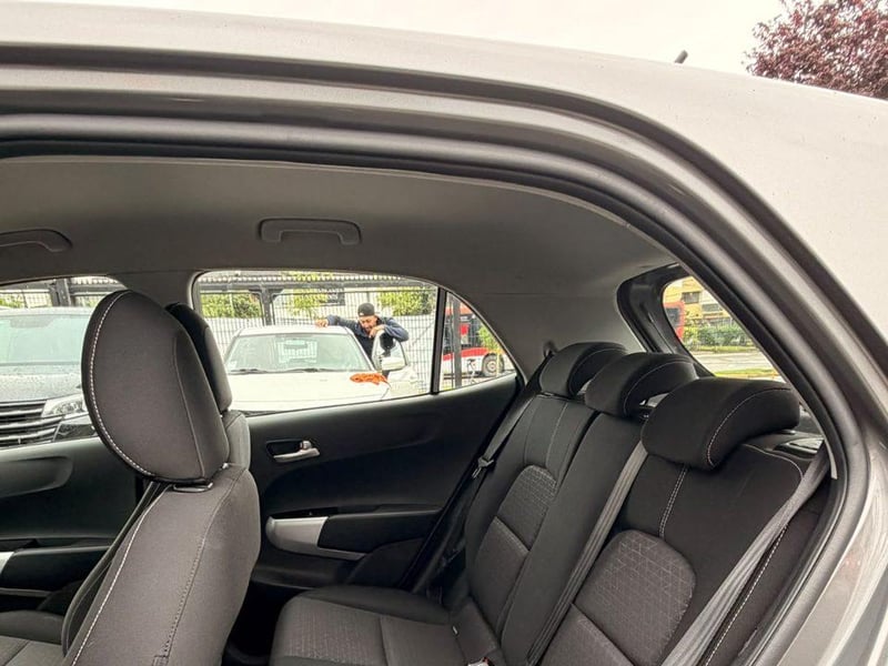 Kia Morning 2023 - Imagen 9 de 11