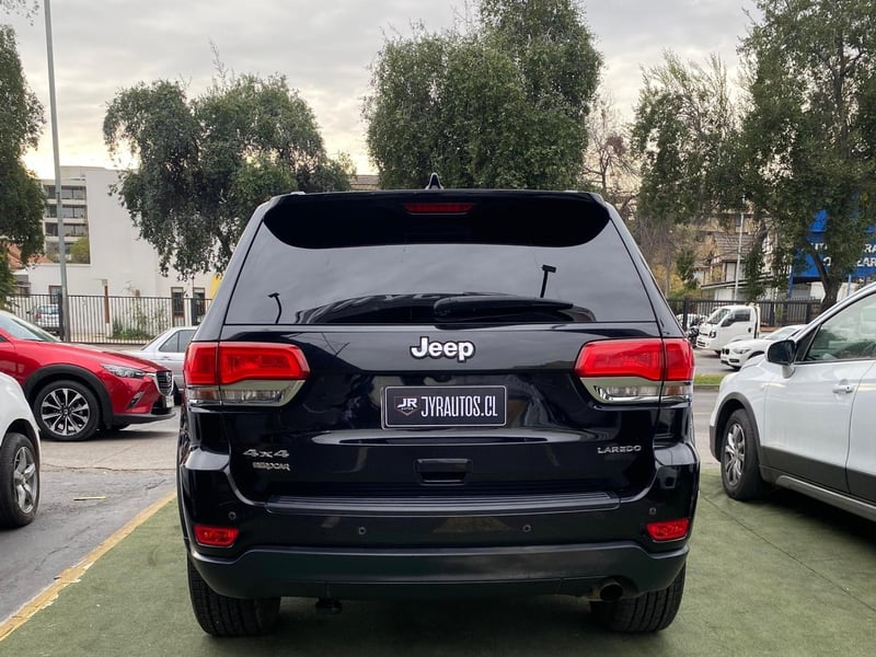 Jeep Grand Cherokee 2019 - Imagen 8 de 9