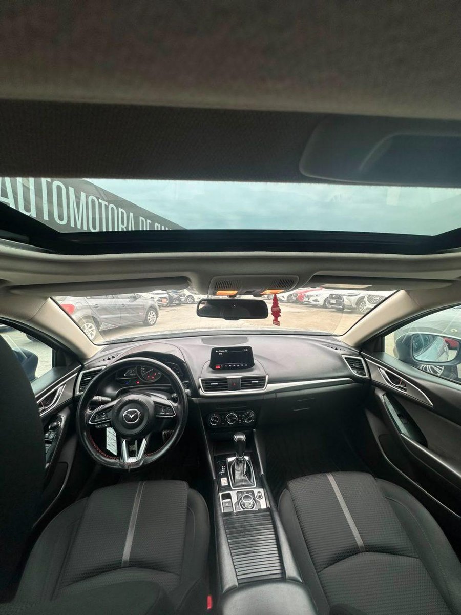 Mazda 3 2019 - Imagen 3 de 11