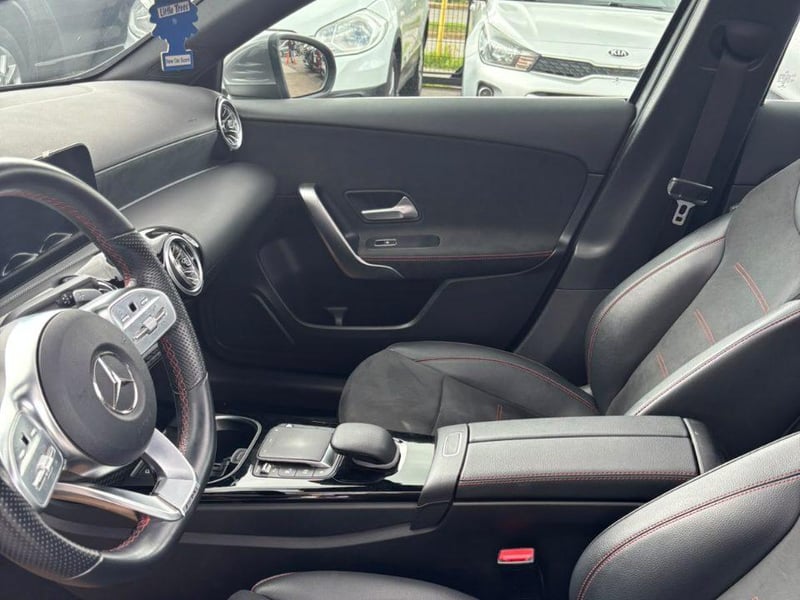 Mercedes-Benz Benz A250 HB 2.0 2022 - Imagen 7 de 8