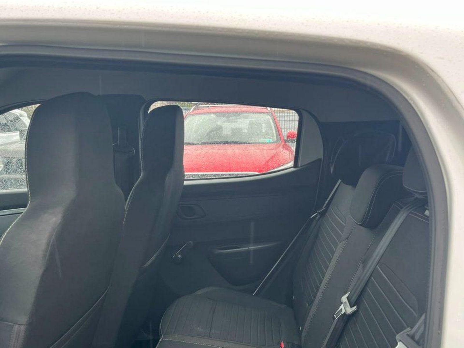 Renault Kwid 2022 - Foto 4 de 10