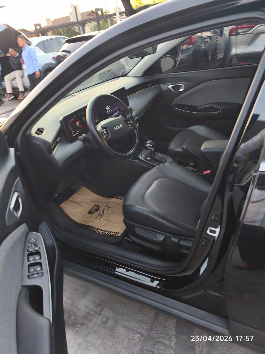 Kia K3 2025 - Imagen 8 de 13