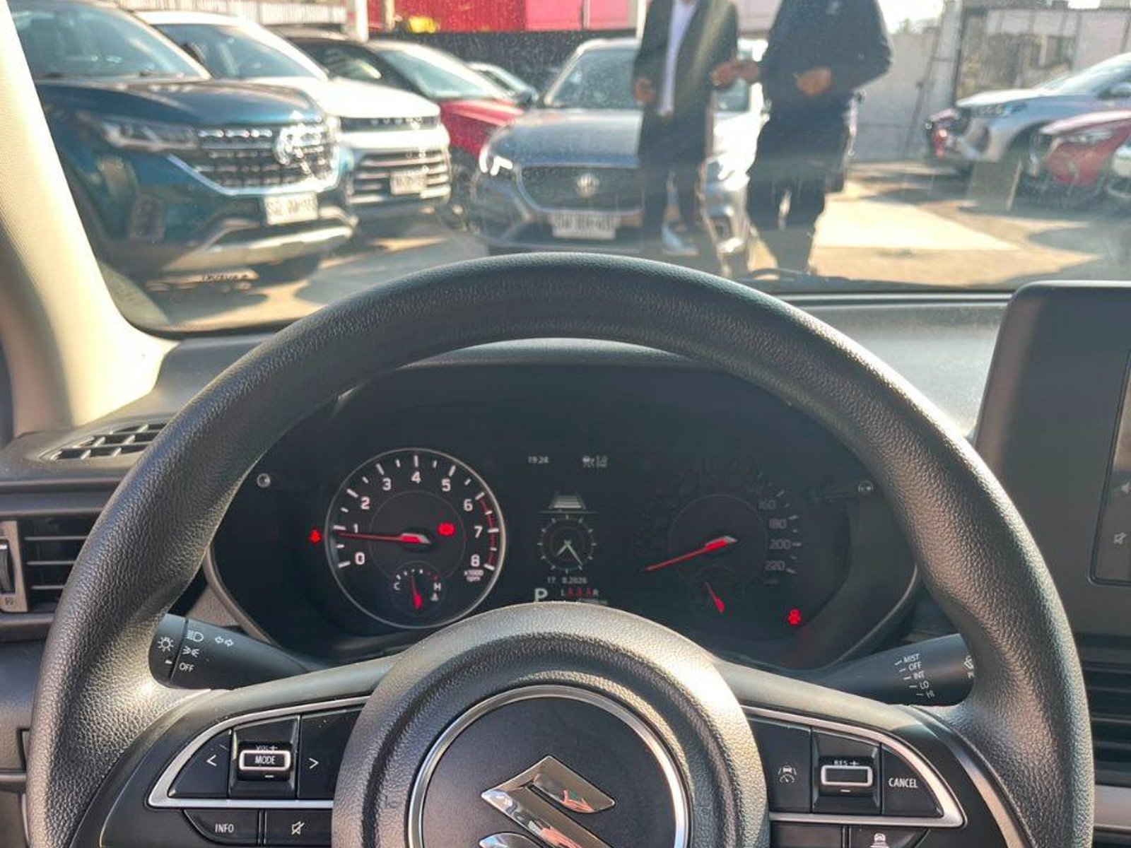 Suzuki Swift 2026 - Foto 4 de 10