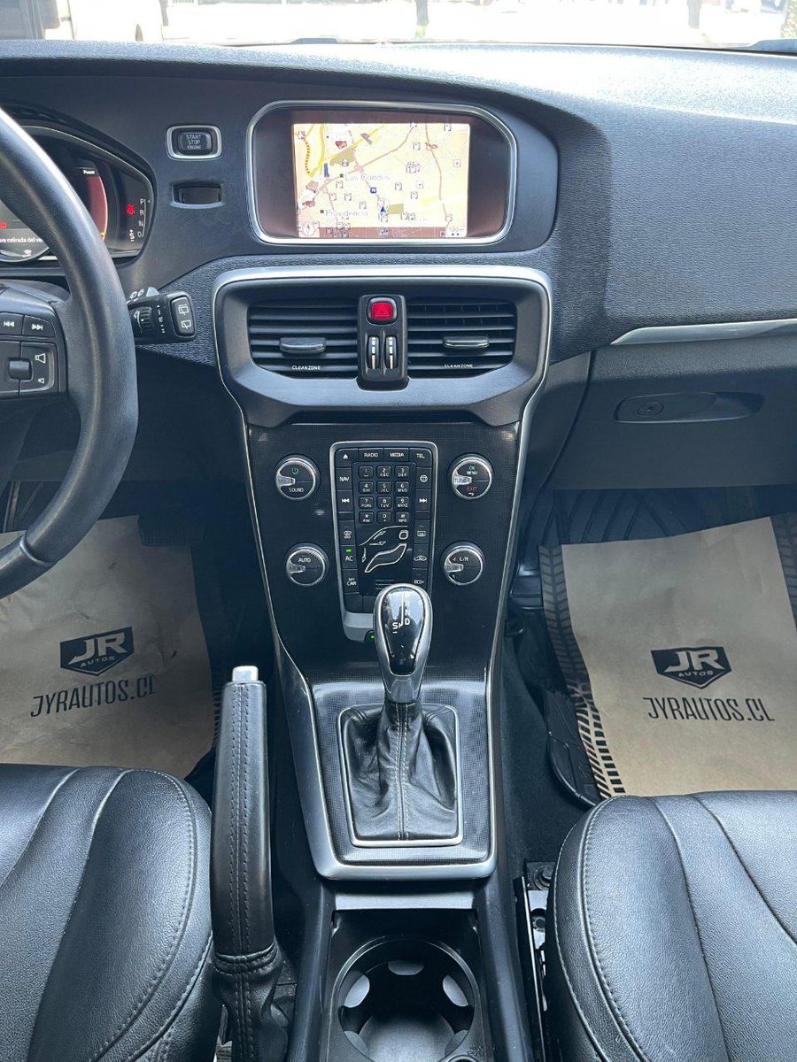 Volvo V40 2020 - Imagen 5 de 12