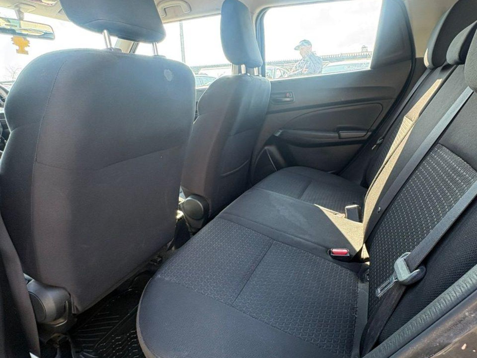 Suzuki Swift 2020 - Foto 3 de 9