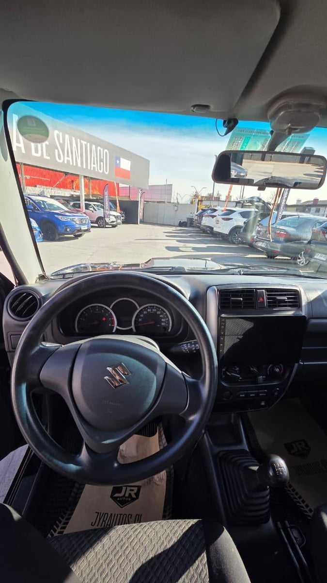 Suzuki Jimny JLX 2017 - Imagen 6 de 11