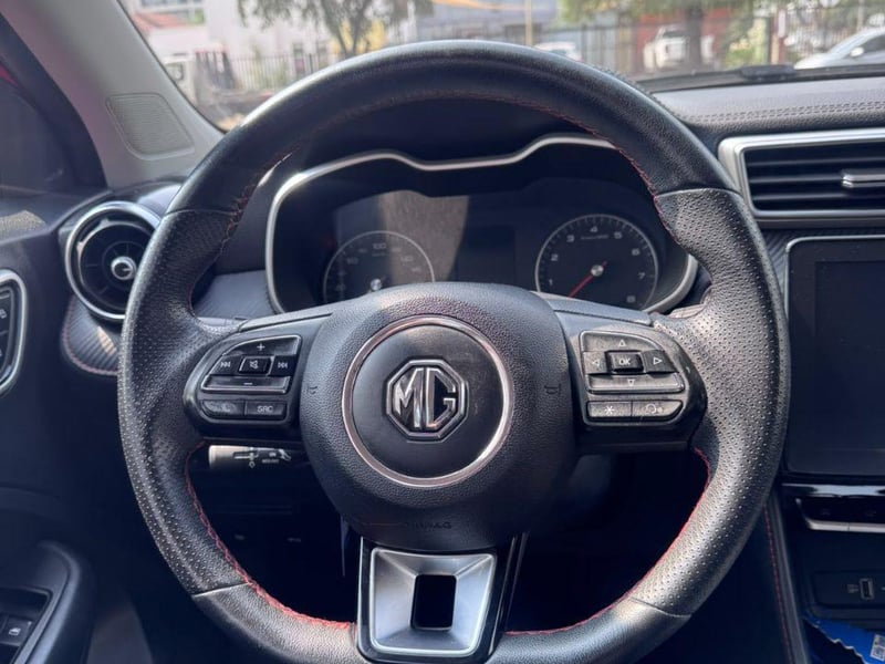 MG ZX 2022 - Imagen 11 de 13