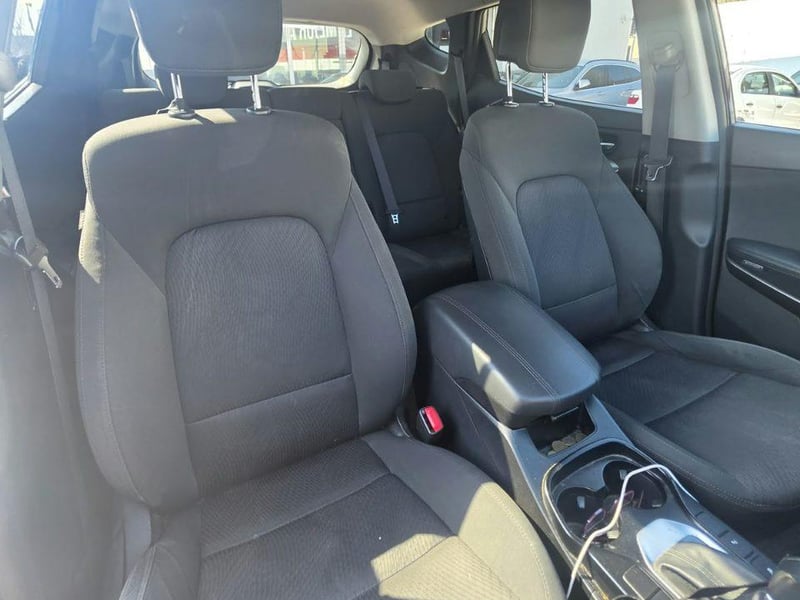 Hyundai Santa FE 2019 - Imagen 3 de 12