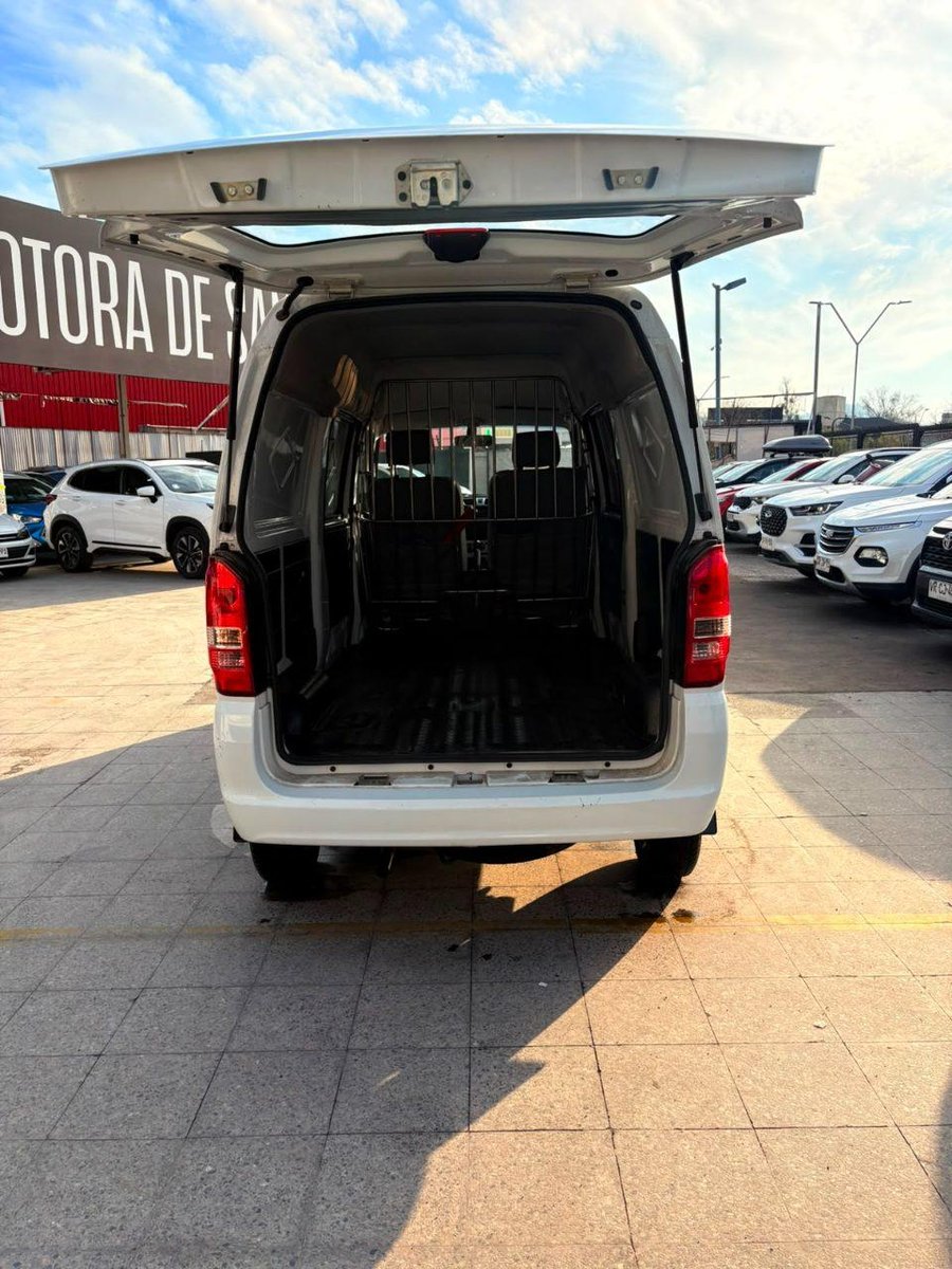 DFSK Cargo VAN 2022 - Imagen 5 de 11