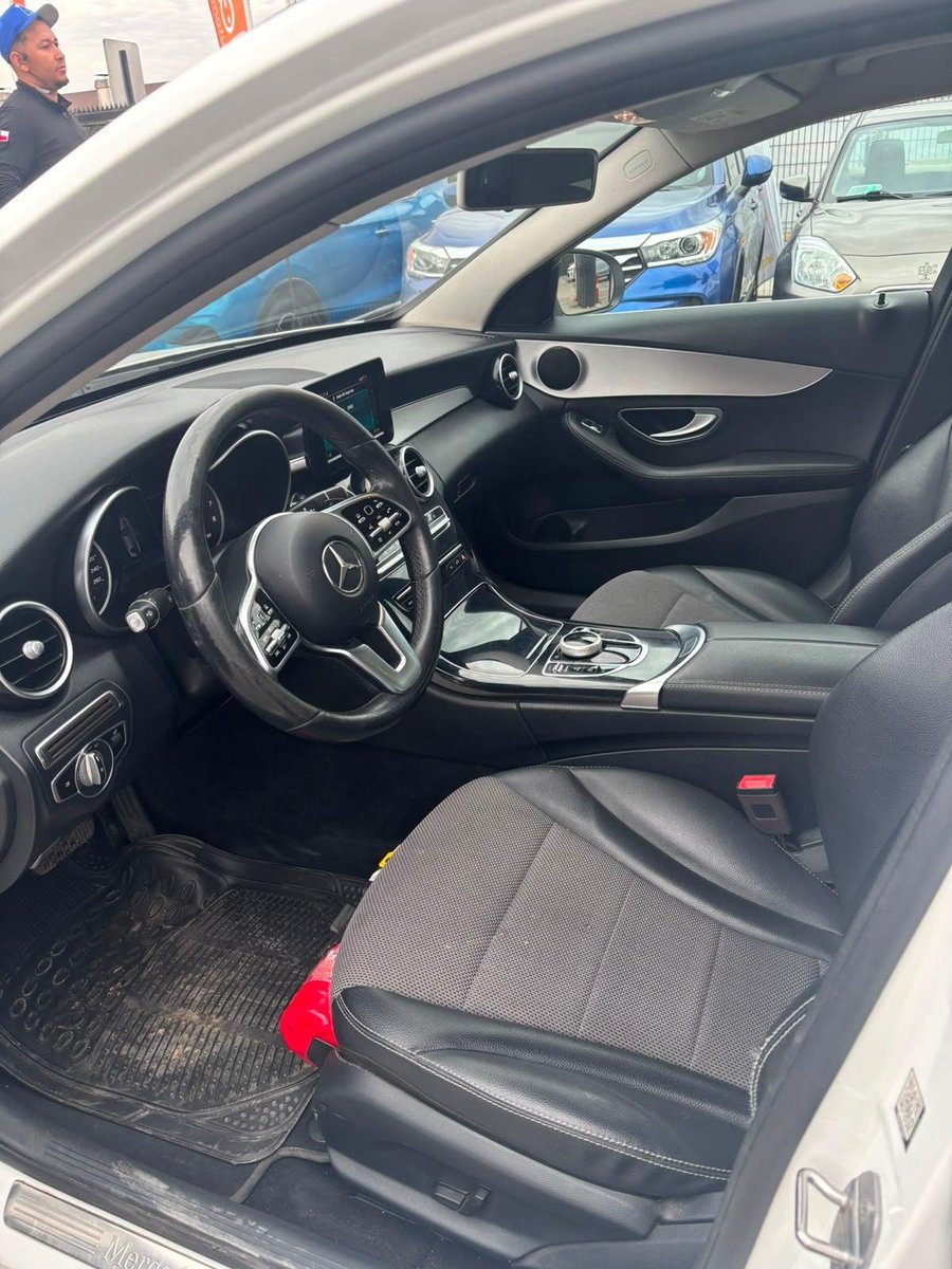 Mercedes Benz C180 1.5 AUT 2020 - Foto 4 de 9