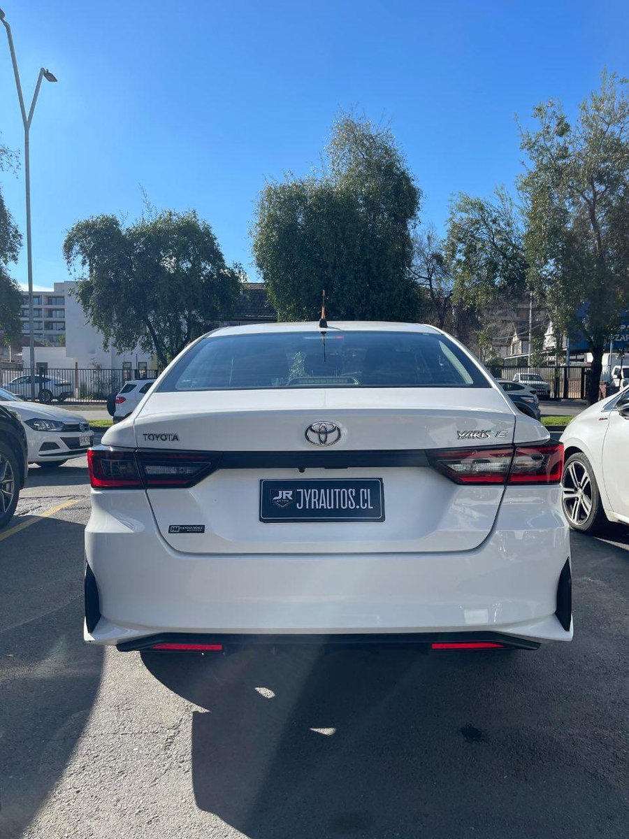 Toyota Yaris 2024 - Imagen 8 de 11
