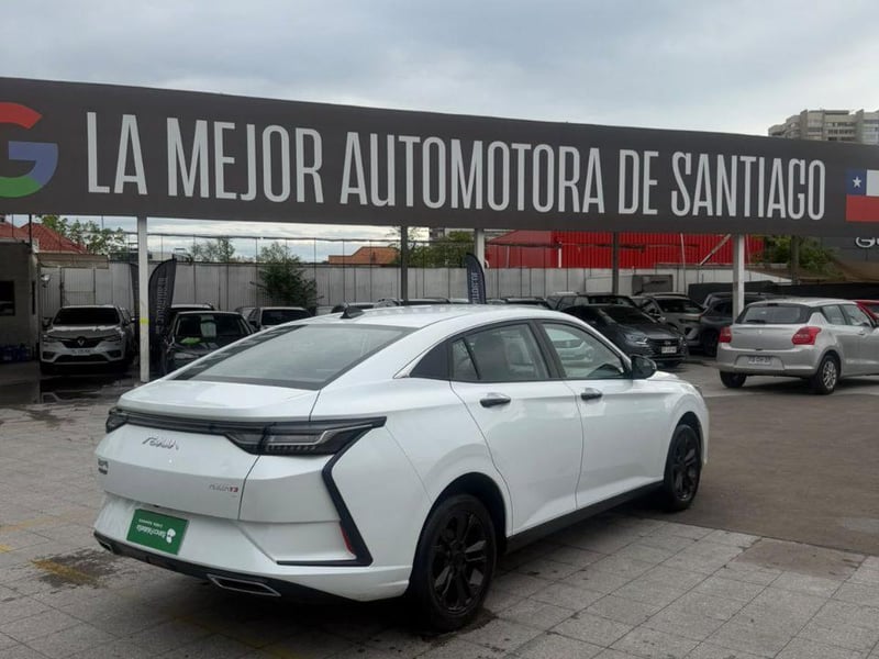 Dongfeng Aeolus Y3 1.5 2024 - Imagen 11 de 11