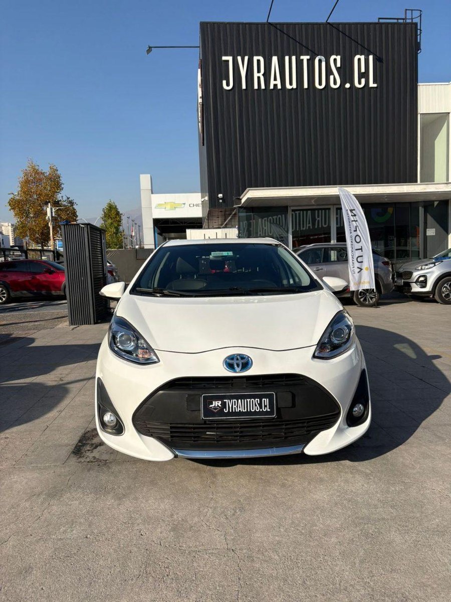 Toyota Prius 2021 - Imagen 11 de 12
