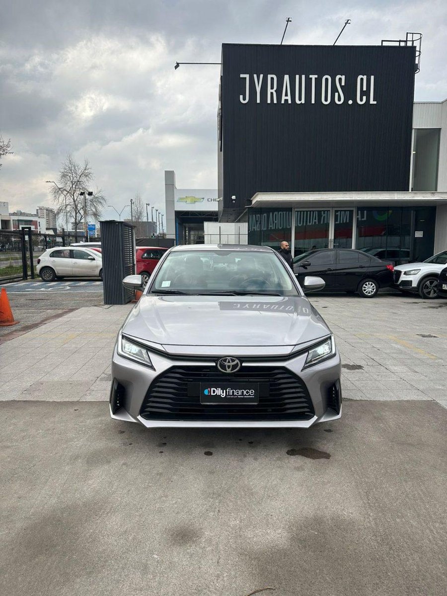 Toyota Yaris 2023 - Imagen 3 de 11