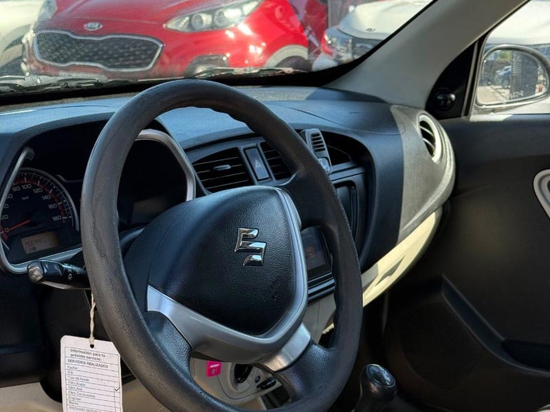 Suzuki Alto 2022 - Imagen 7 de 11