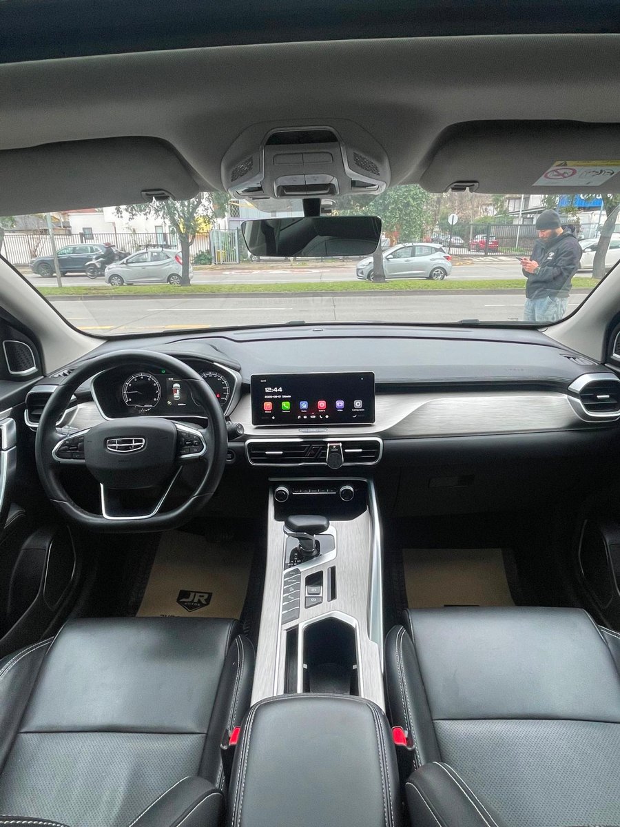 Geely Coolray 2023 - Imagen 4 de 13