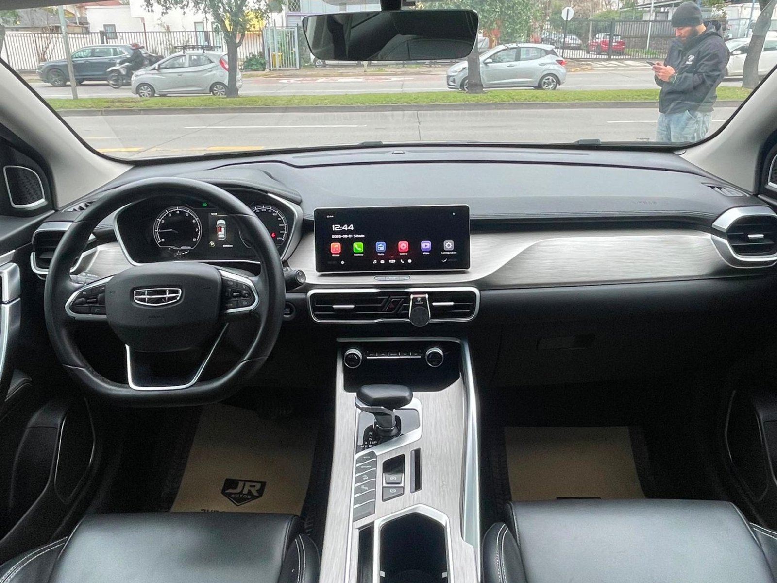 Geely Coolray 2023 - Foto 4 de 13