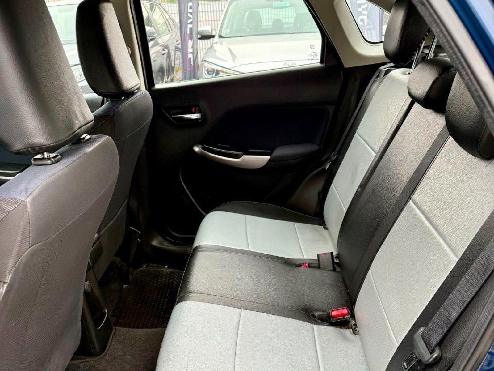 Suzuki Baleno 2020 - Foto 5 de 12