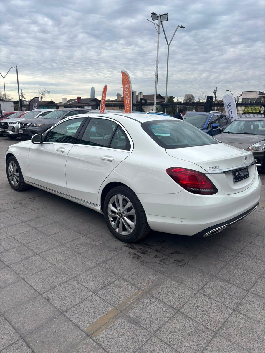 Mercedes Benz C180 1.5 AUT 2020 - Foto 3 de 9