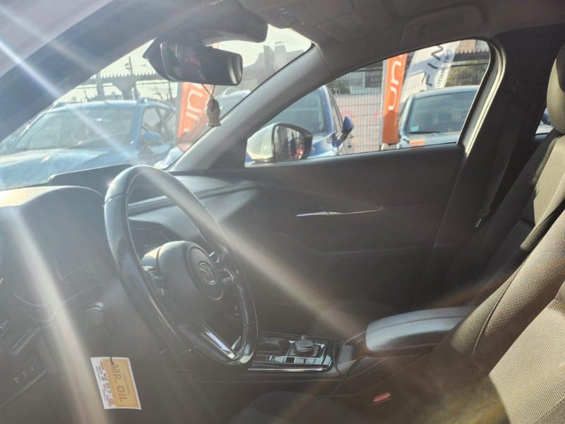 Mazda Cx30 2024 - Imagen 7 de 12