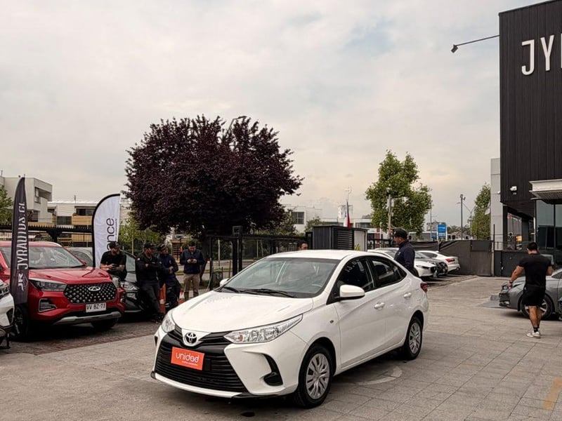 Toyota Yaris 2022 - Imagen 4 de 13