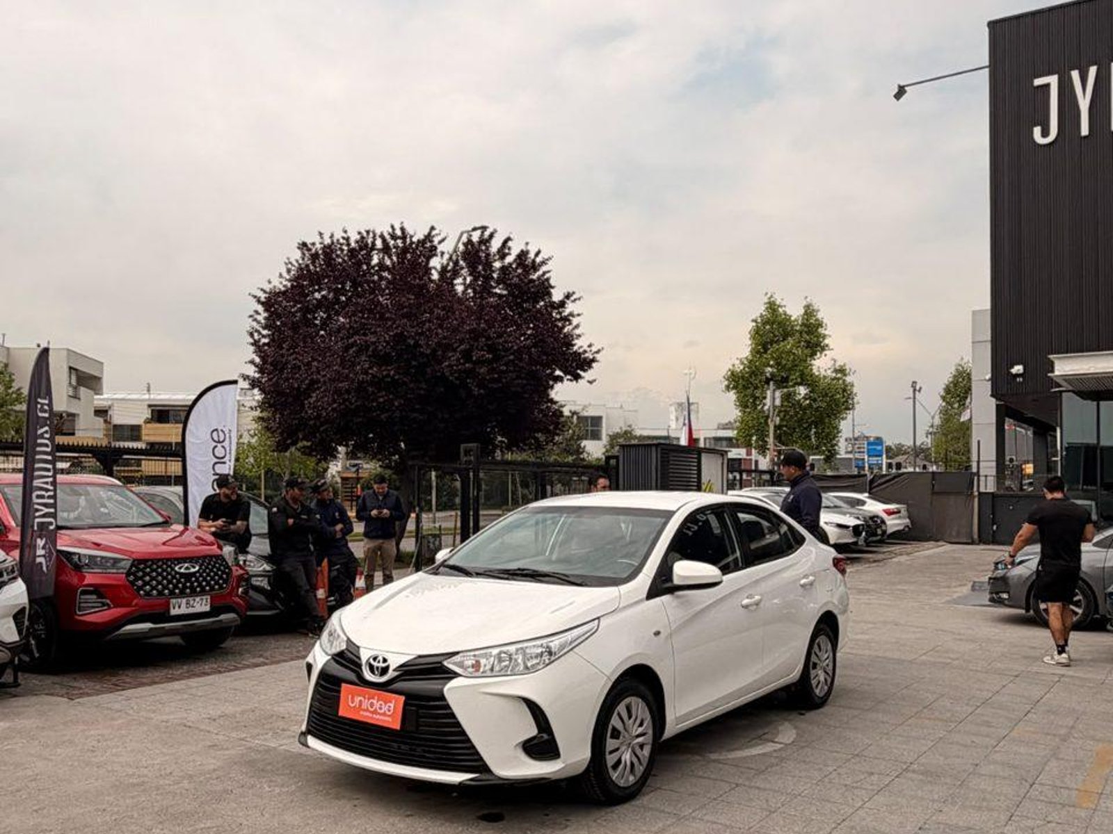 Toyota Yaris 2022 - Foto 4 de 13