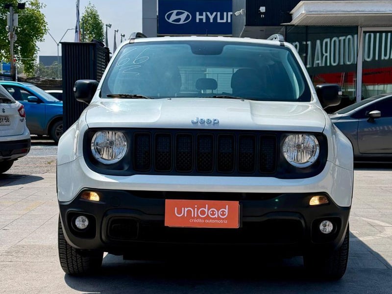 Jeep Renegade 2022 - Imagen 8 de 12