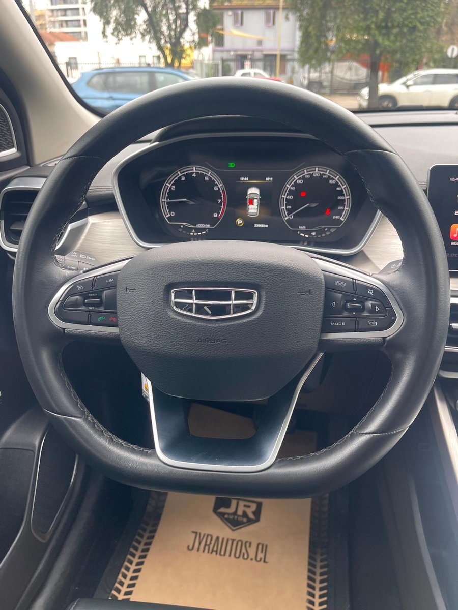 Geely Coolray 2023 - Imagen 6 de 13