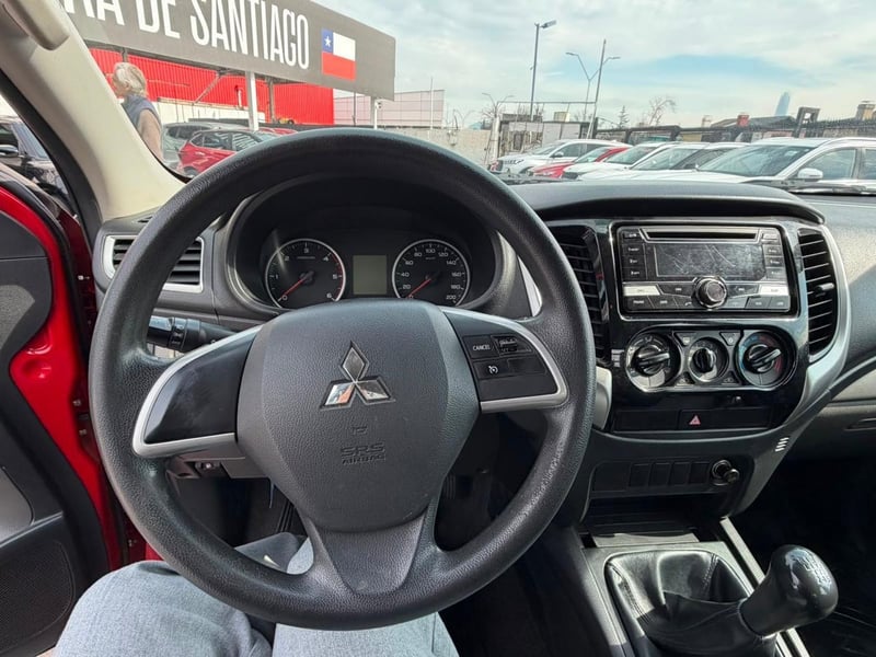 Mitsubishi L200 2019 - Imagen 9 de 12