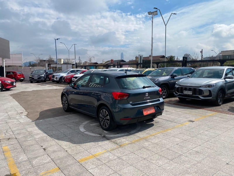 SEAT Ibiza 2023 - Imagen 3 de 11