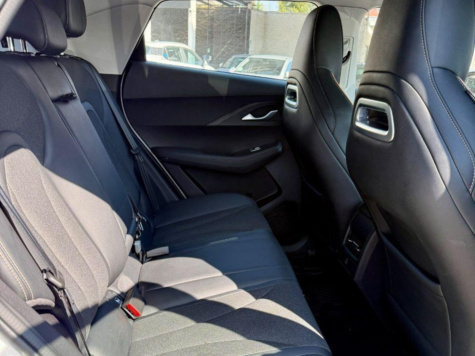 OMODA C5 4X2 2025 - Foto 5 de 12