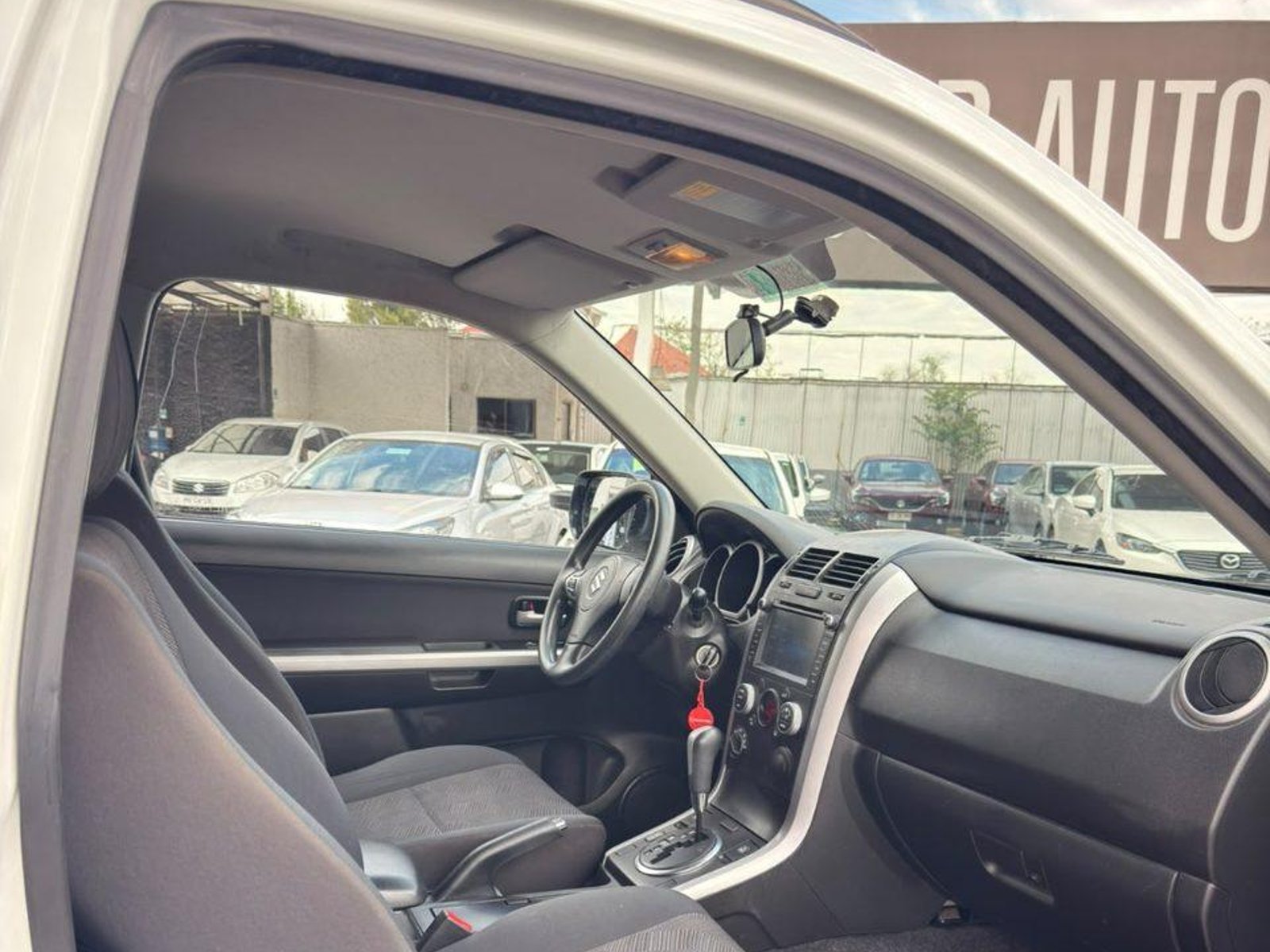 Suzuki Grand Vitara 2017 - Foto 4 de 11