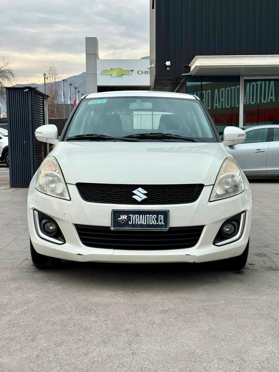 Suzuki Swift 2018 - Foto 5 de 11
