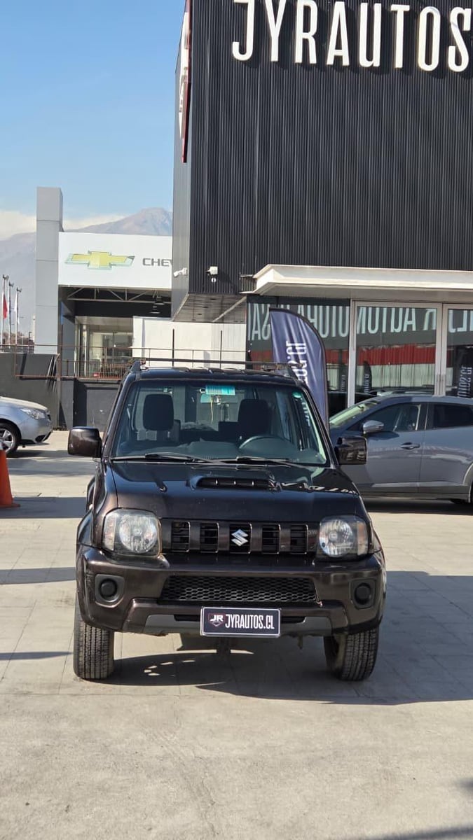 Suzuki Jimny JLX 2017 - Imagen 4 de 11