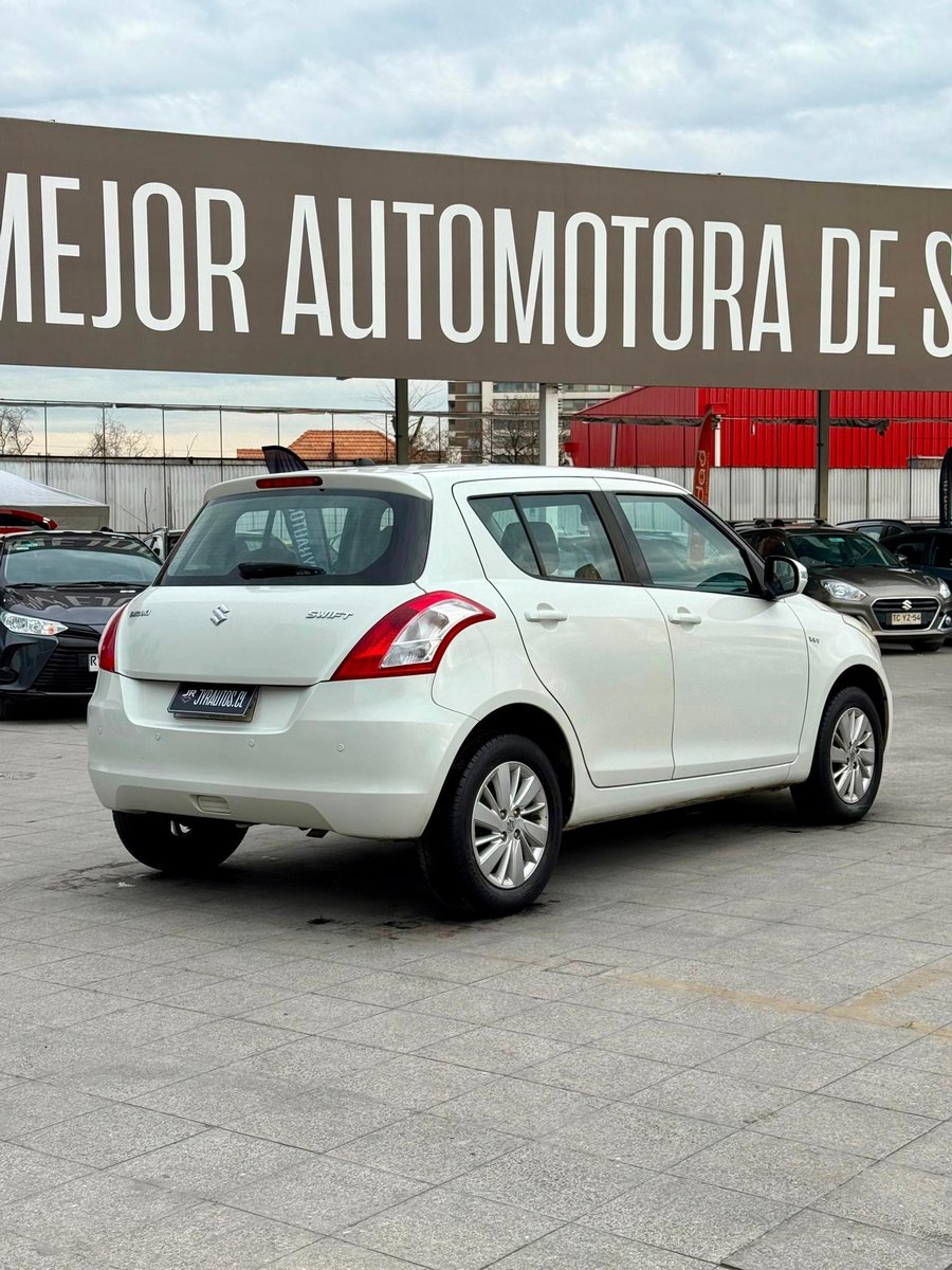 Suzuki Swift 2018 - Imagen 9 de 11