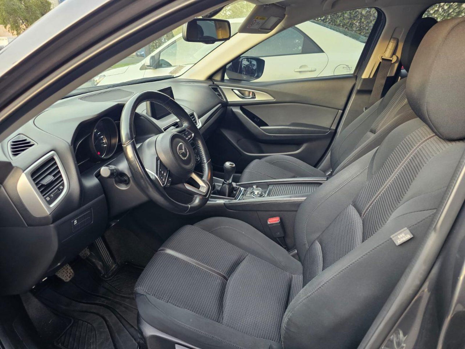 Mazda 3 2019 - Imagen 11 de 13