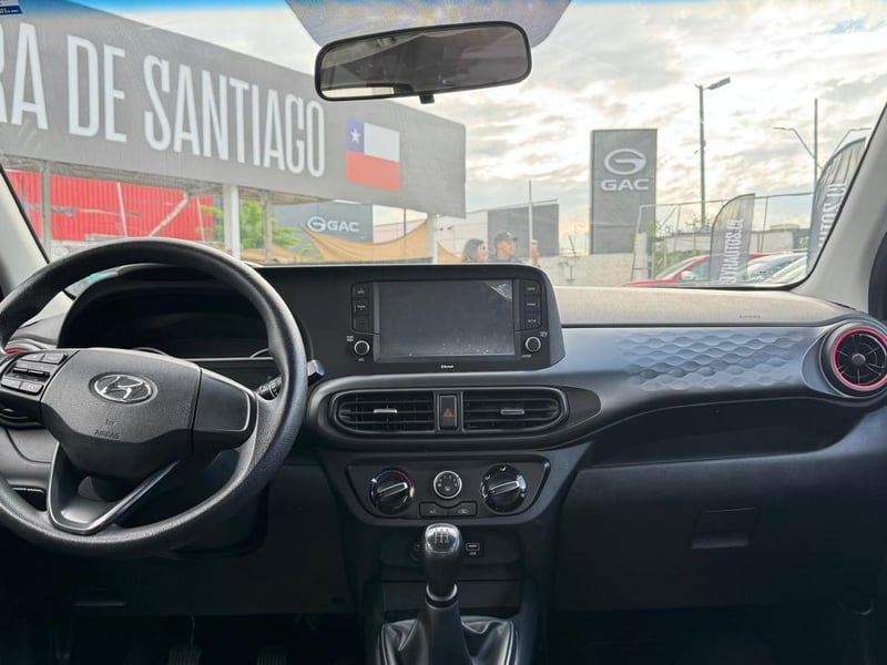 Hyundai Grand I10 HB 1.2 2022 - Imagen 7 de 9